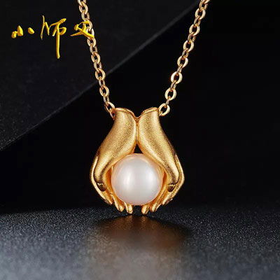璀璨光華，匠心傳承——中國珠寶玉石首飾行業(yè)協(xié)會(huì)引領(lǐng)行業(yè)高質(zhì)量發(fā)展